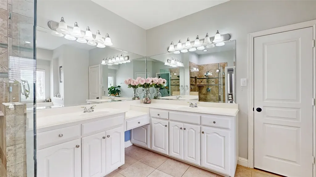 3200 Hilltop Court Highland Village TX 75077