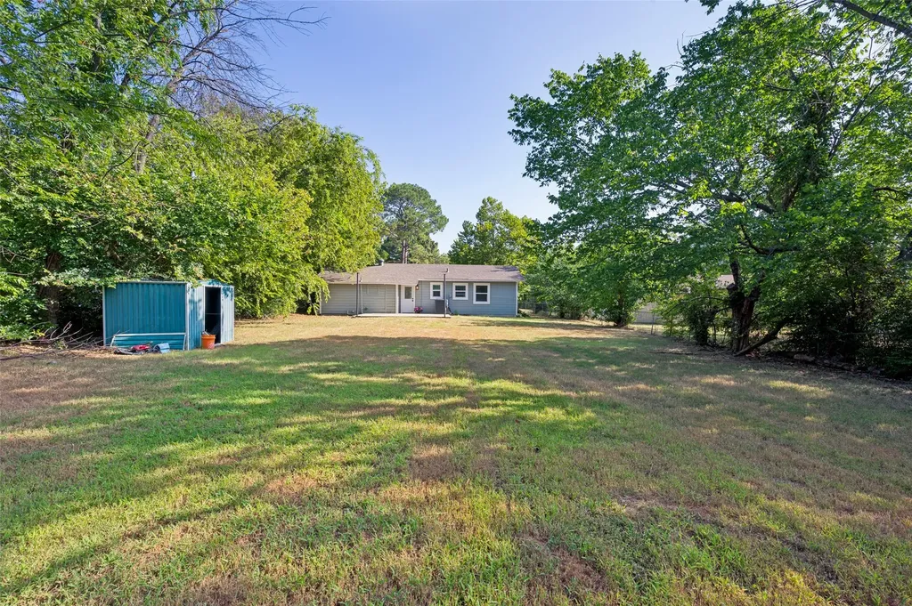 1608 Wayne Street Denton TX 76209