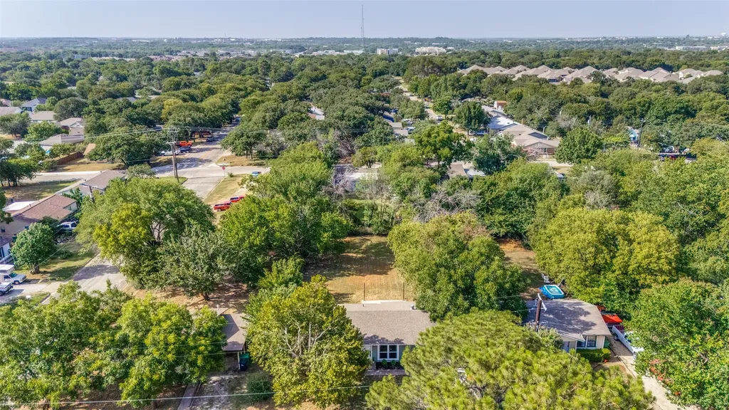 1608 Wayne Street Denton TX 76209
