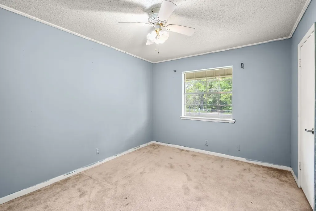 1006 Spring Street Longview TX 75604
