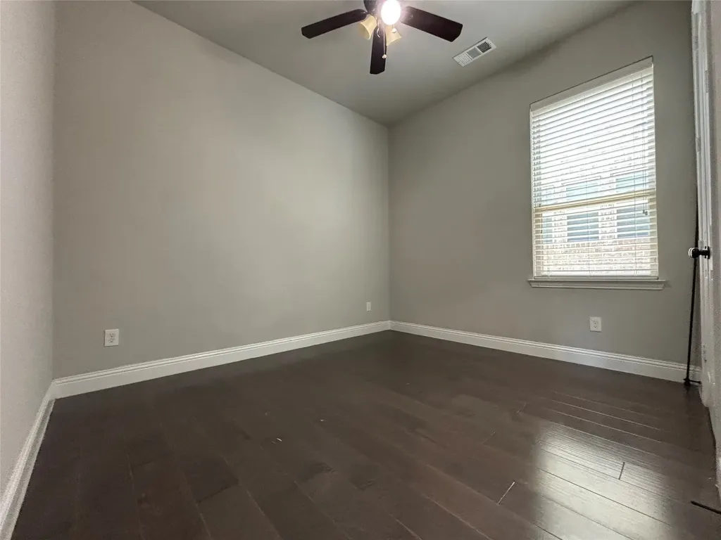 3421 Poinsettia Way Irving TX 75038