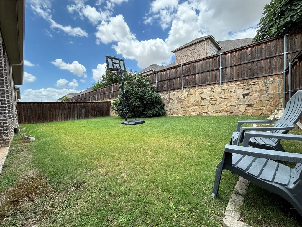 3421 Poinsettia Way Irving TX 75038