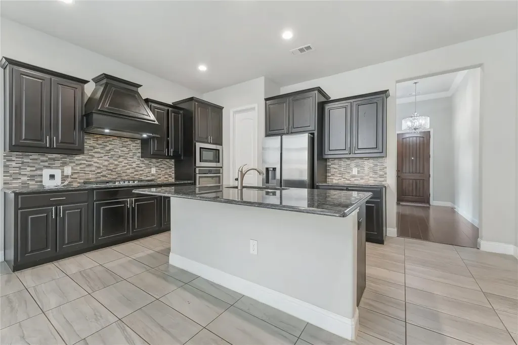3421 Poinsettia Way Irving TX 75038