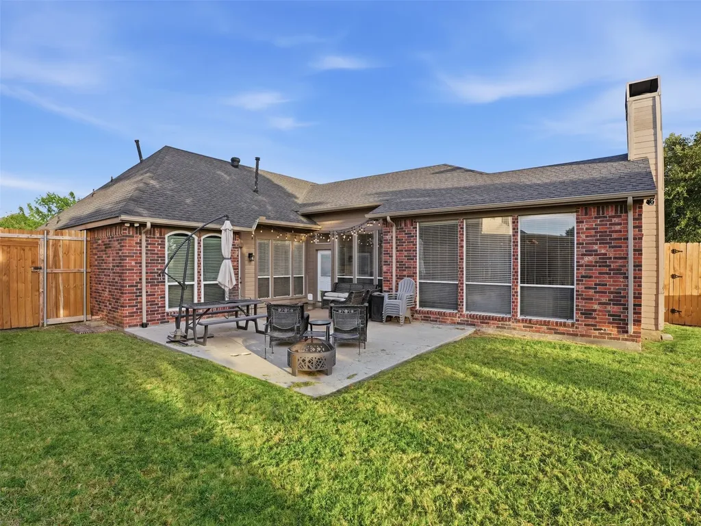 4011 Province Drive Carrollton TX 75007