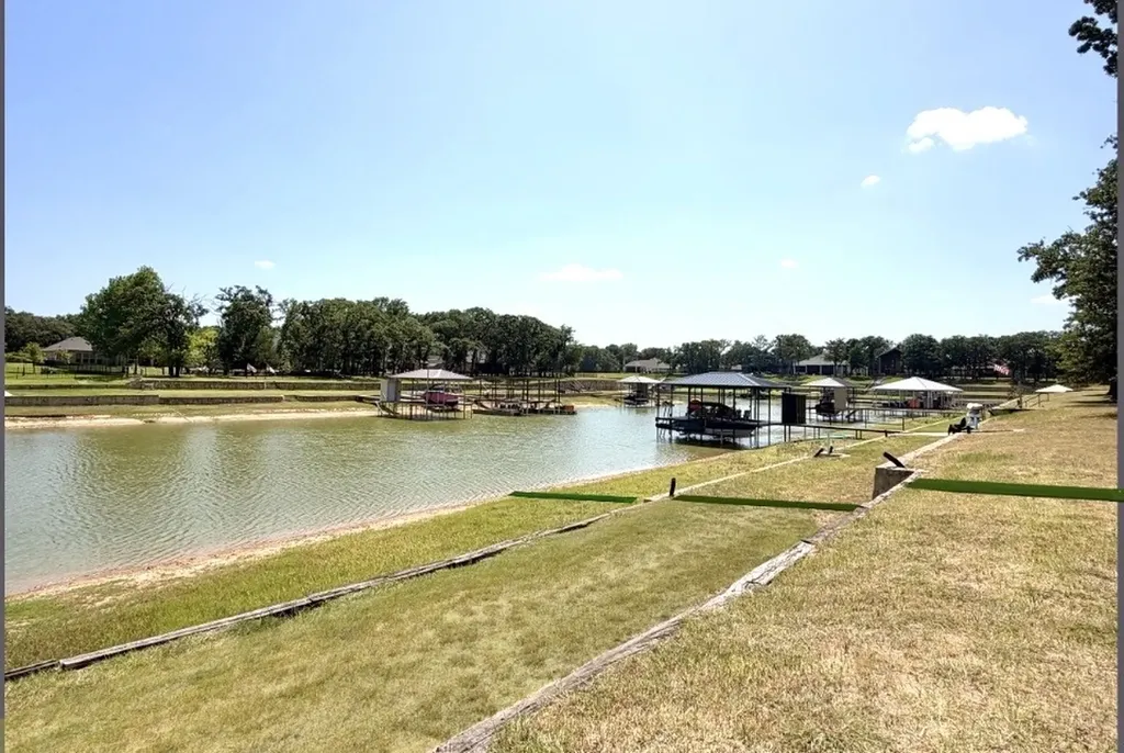 1540 Laguna Bay Drive N Pelican Bay TX 76020