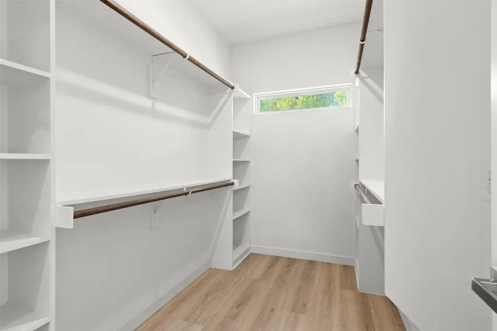1108 Claude Street Dallas TX 75203