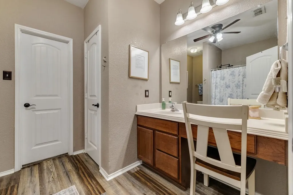 2008 Windsor Farms Drive Denton TX 76207