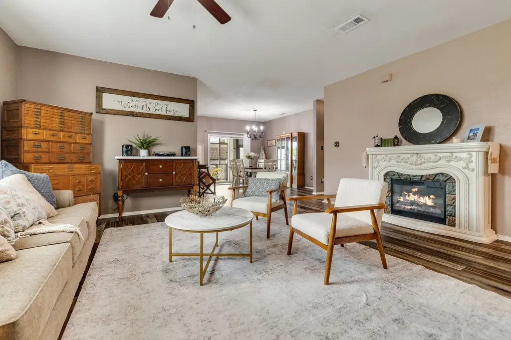 2008 Windsor Farms Drive Denton TX 76207