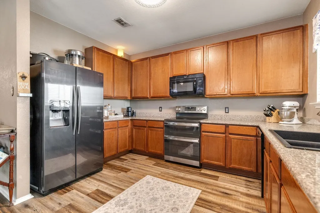2008 Windsor Farms Drive Denton TX 76207