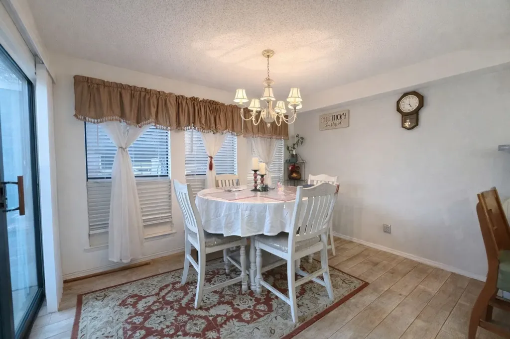 518 Campana Court Irving TX 75061