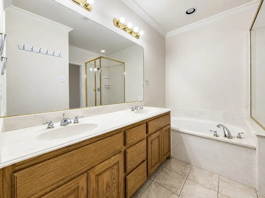 519 Rebecca Drive Cedar Hill TX 75104