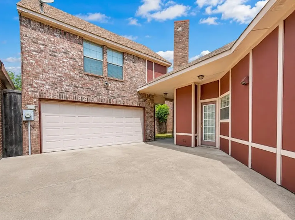519 Rebecca Drive Cedar Hill TX 75104