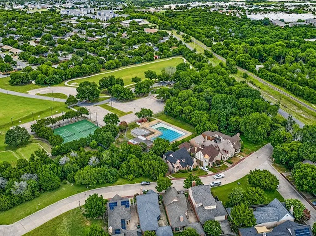 519 Rebecca Drive Cedar Hill TX 75104