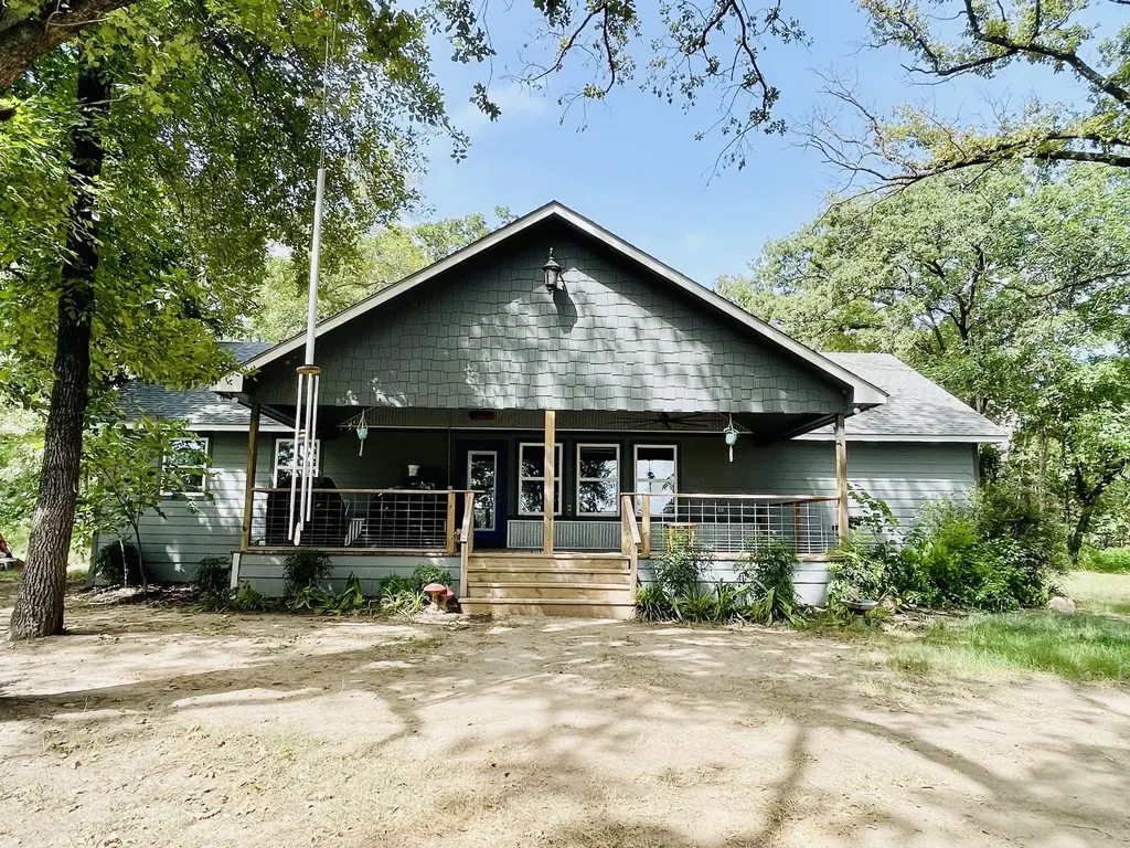 940 County Road 1858 Yantis TX 75497