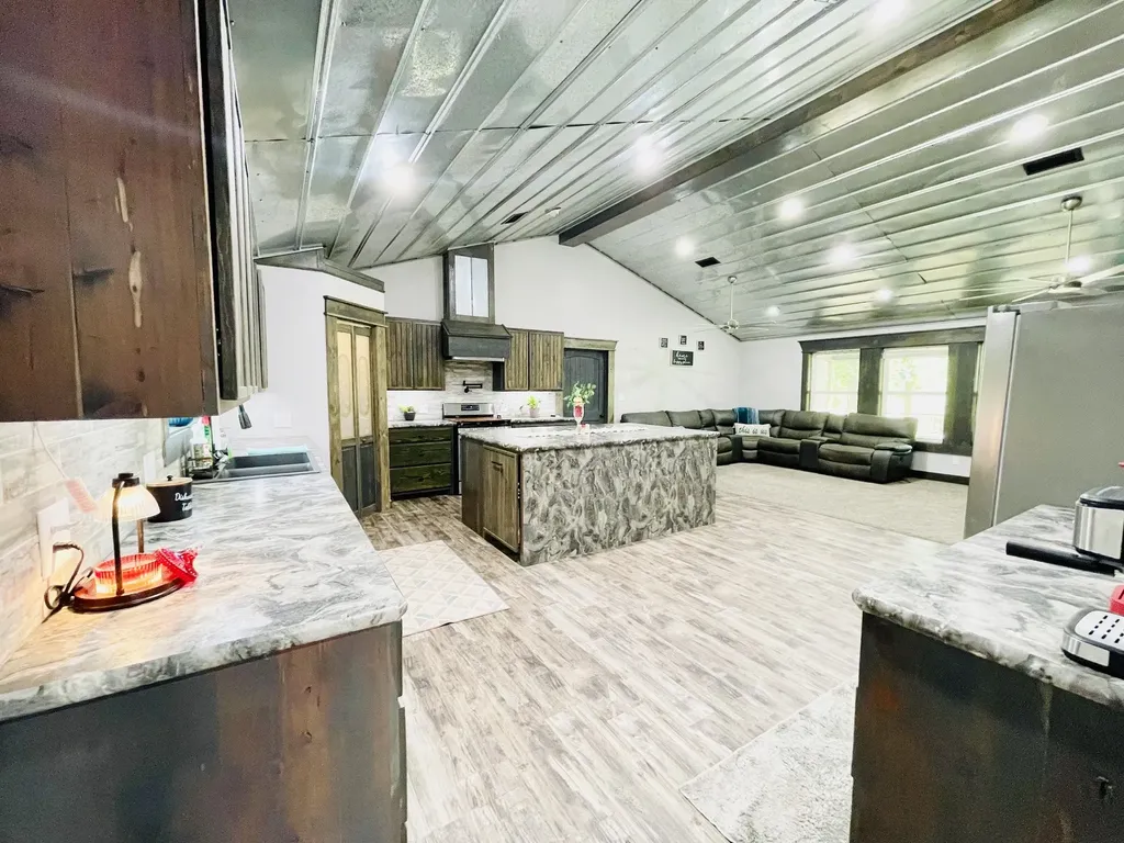 940 County Road 1858 Yantis TX 75497