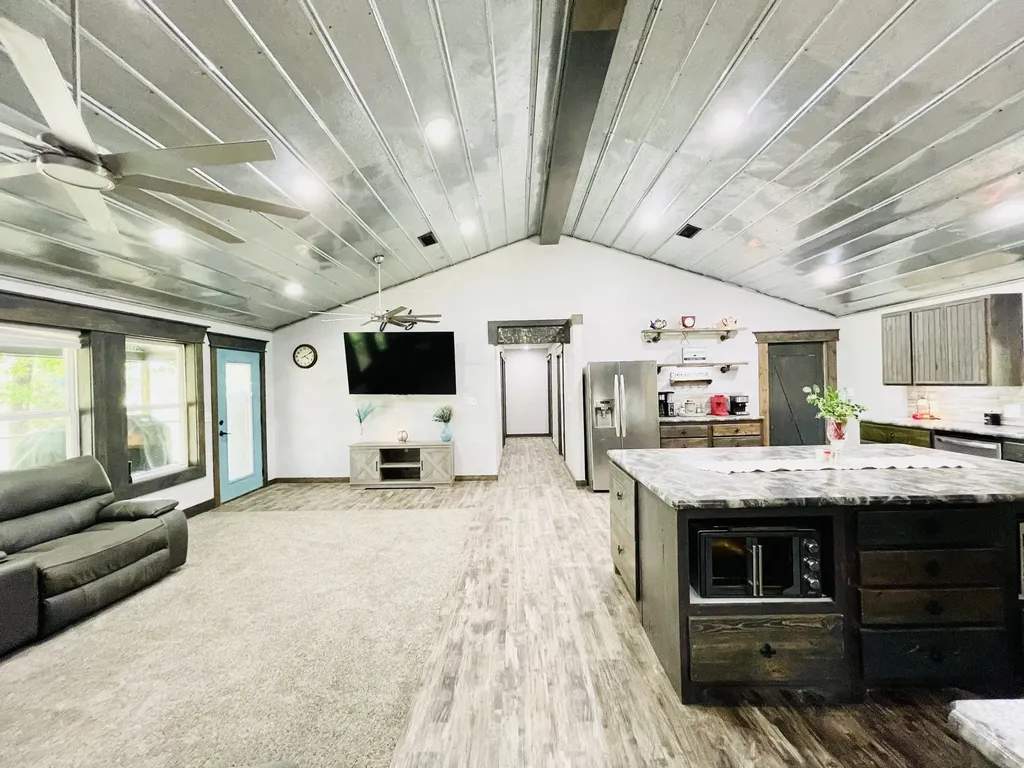 940 County Road 1858 Yantis TX 75497