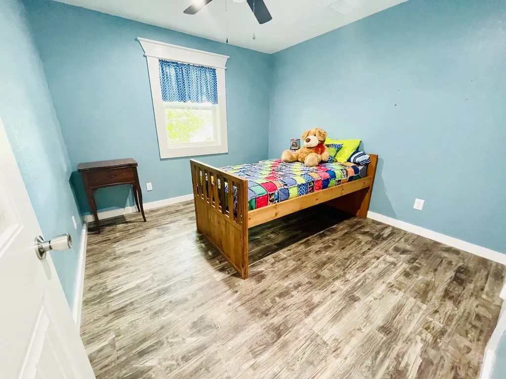 940 County Road 1858 Yantis TX 75497