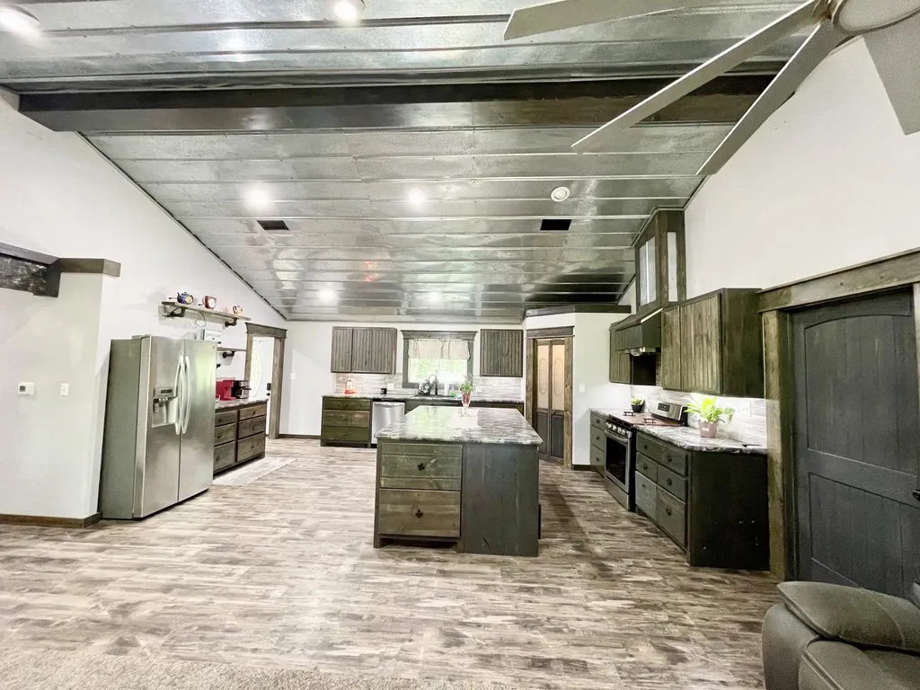 940 County Road 1858 Yantis TX 75497
