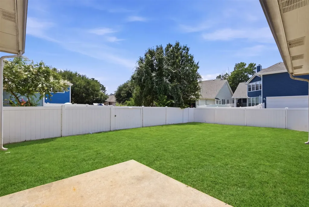 1051 Elm Drive Providence Village TX 76227