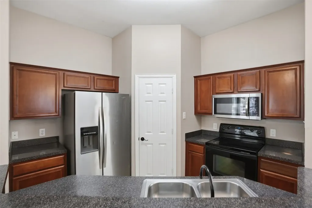 1051 Elm Drive Providence Village TX 76227