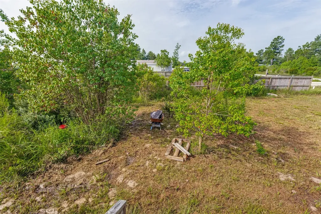 24 Road 5203 Cleveland TX 77327