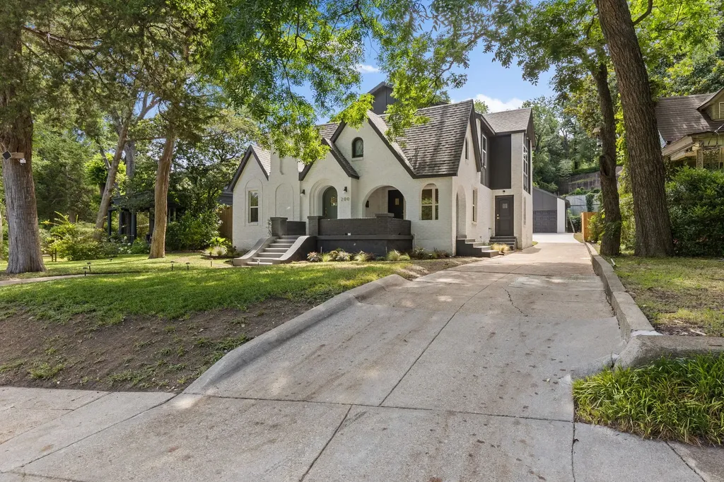 200 S Shore Drive Dallas TX 75216