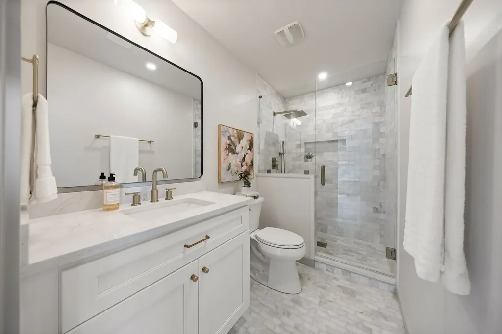 200 S Shore Drive Dallas TX 75216