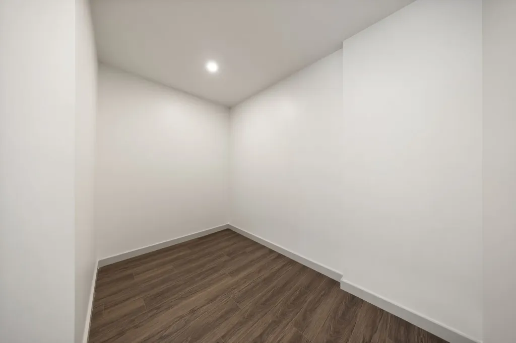 200 S Shore Drive Dallas TX 75216