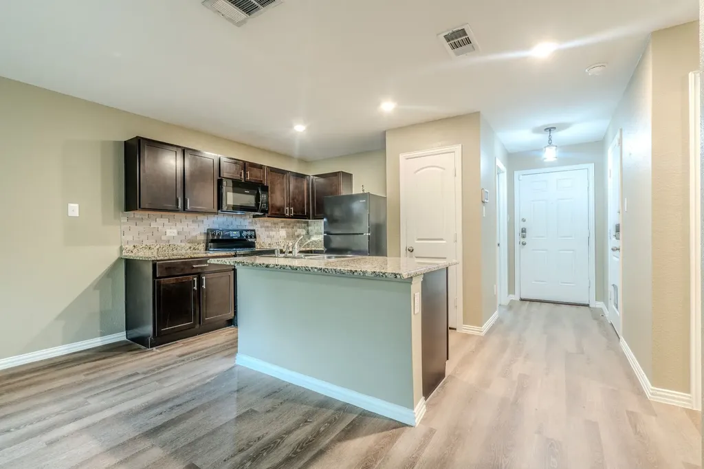 1312 Dawn Court Pelican Bay TX 76020