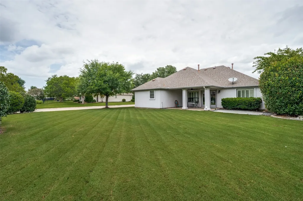 9633 Applewood Trail Denton TX 76207