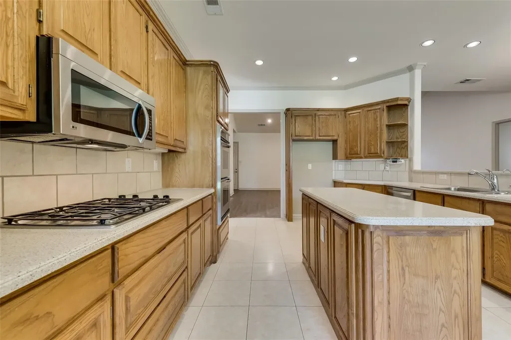 120 Cambridge Court Heath TX 75032
