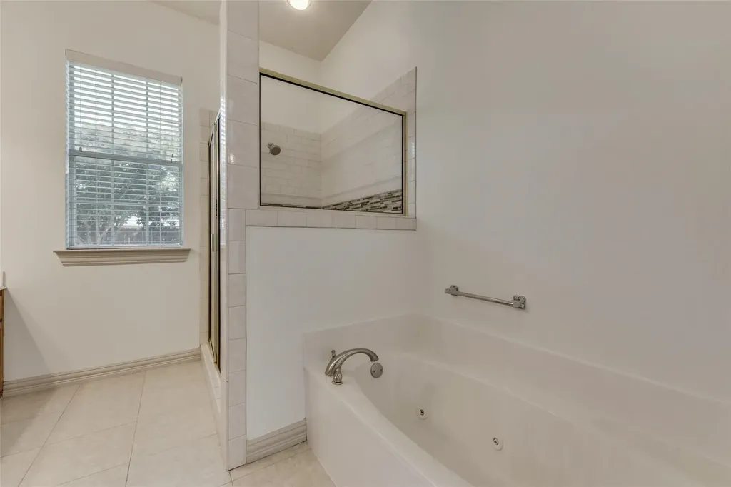 120 Cambridge Court Heath TX 75032