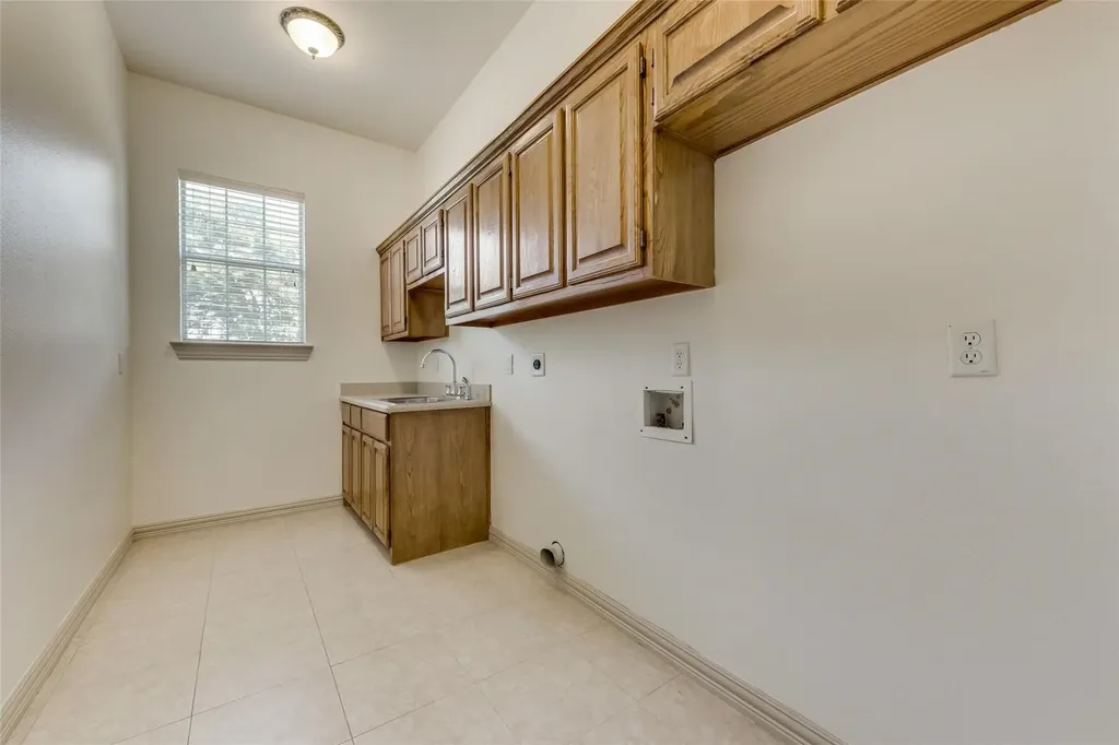 120 Cambridge Court Heath TX 75032