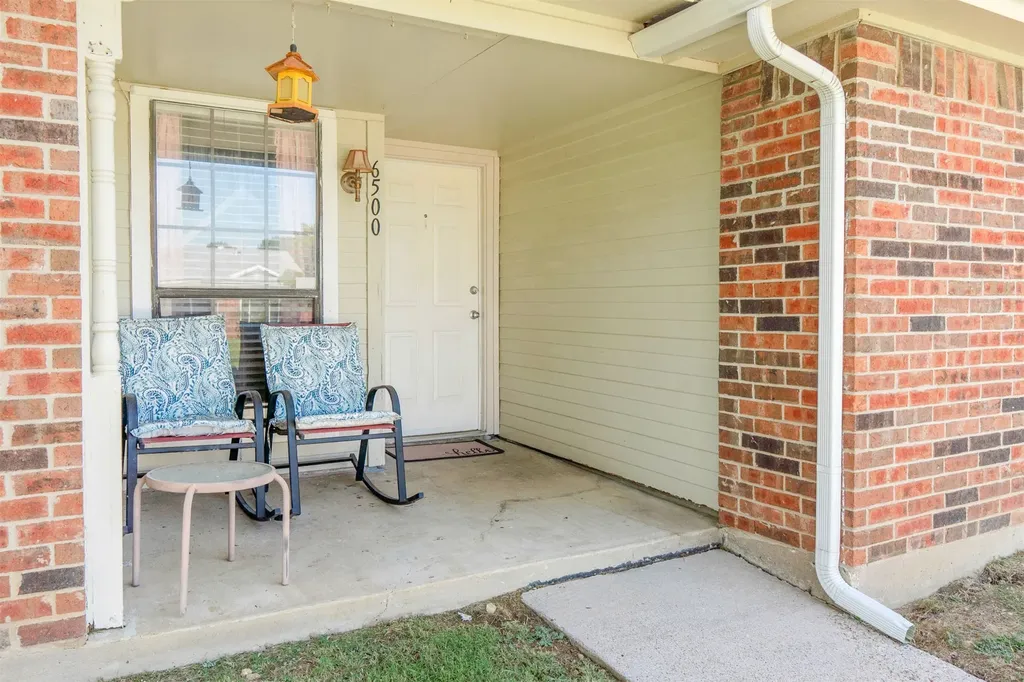 6500 Hughes Drive Watauga TX 76148