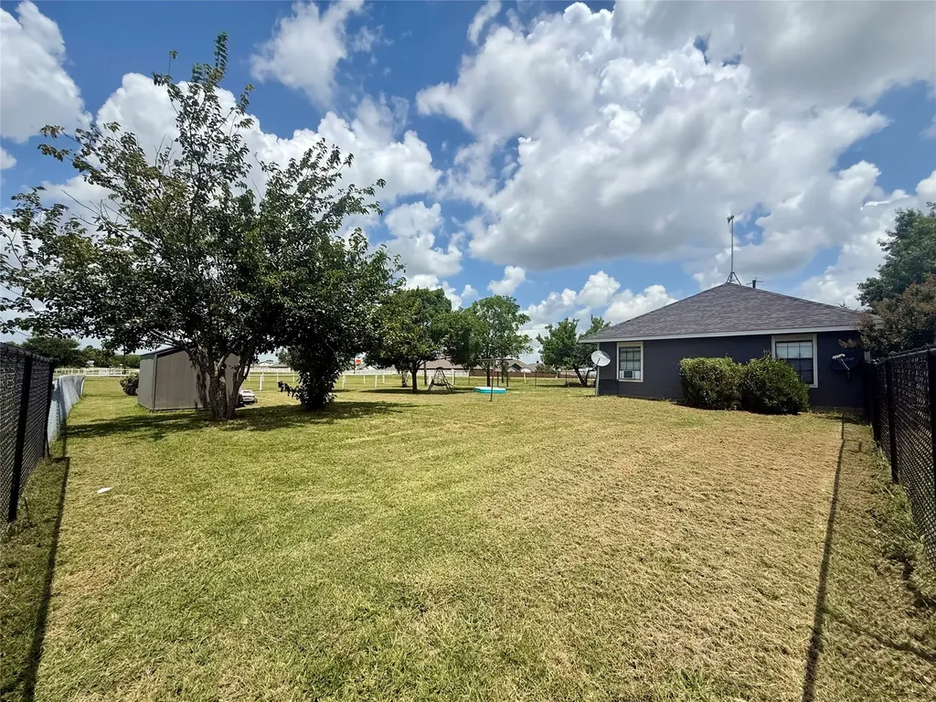 402 Lloyds Lane Josephine TX 75189