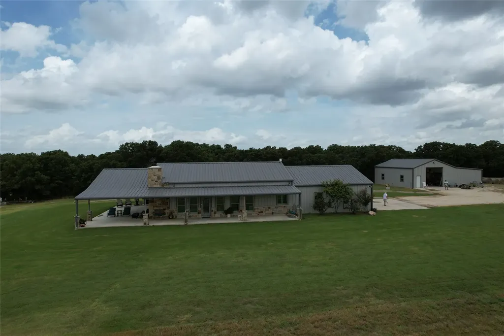 1809 Carminati Road Montague TX 76251