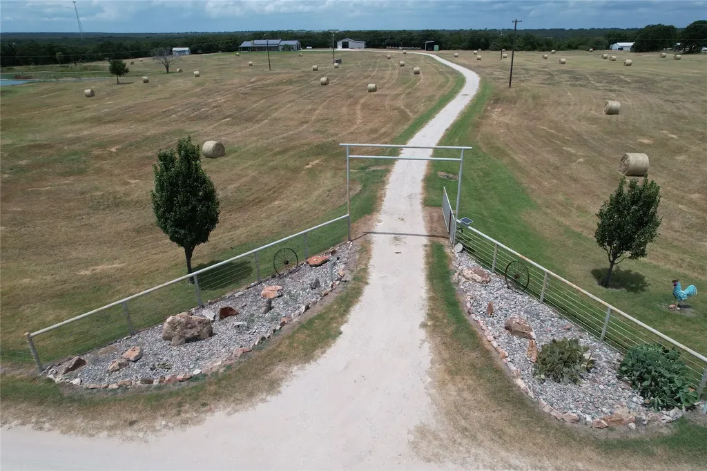 1809 Carminati Road Montague TX 76251
