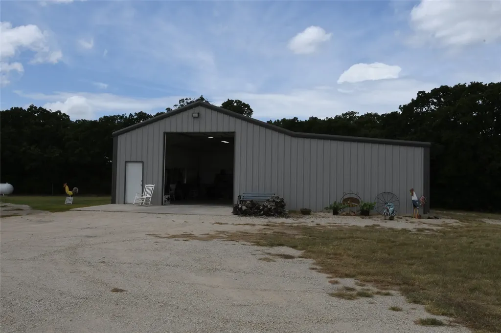 1809 Carminati Road Montague TX 76251