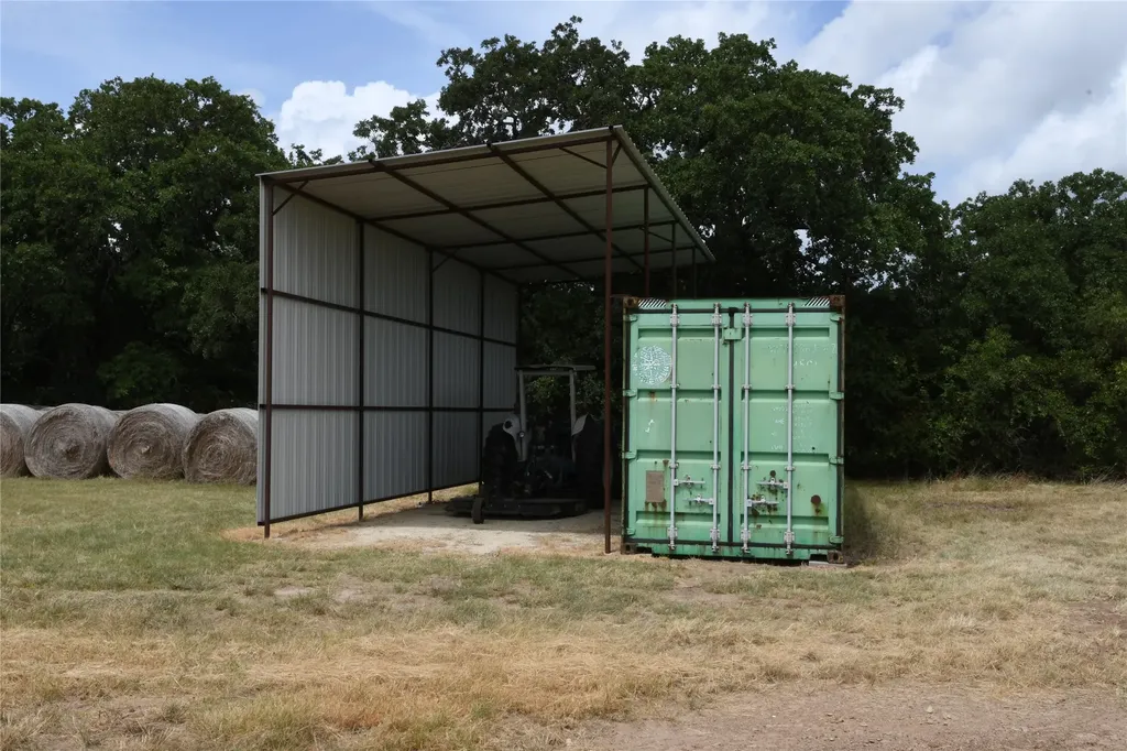 1809 Carminati Road Montague TX 76251