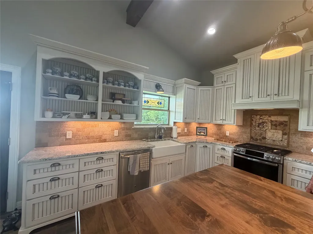 1809 Carminati Road Montague TX 76251