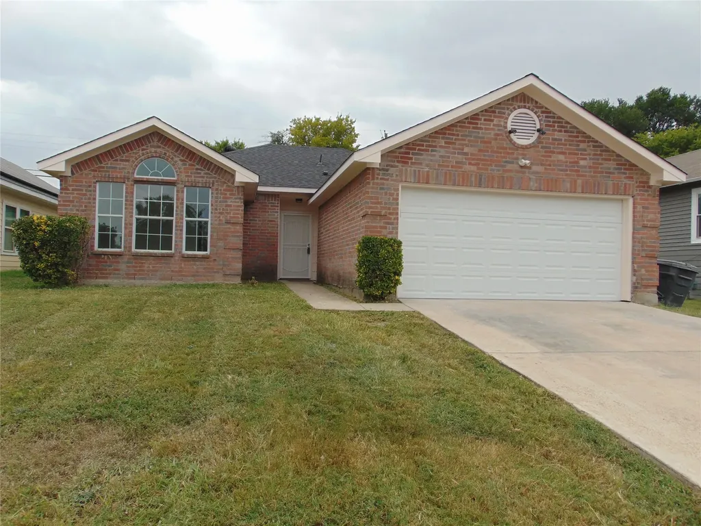 2538 Camel Court Dallas TX 75241