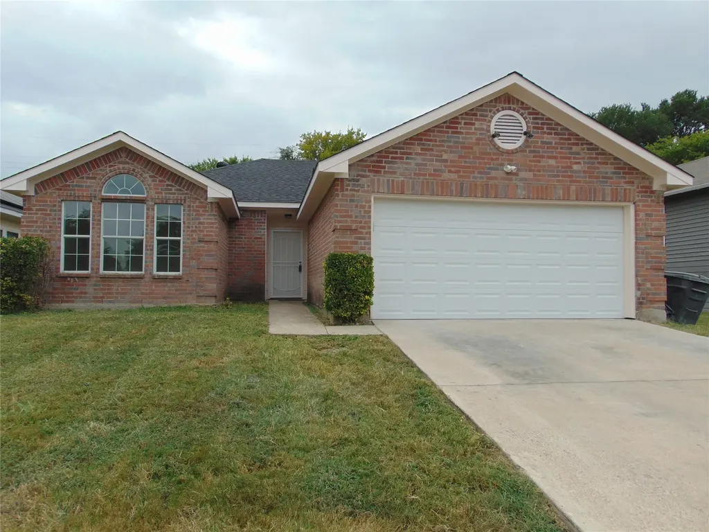 2538 Camel Court Dallas TX 75241