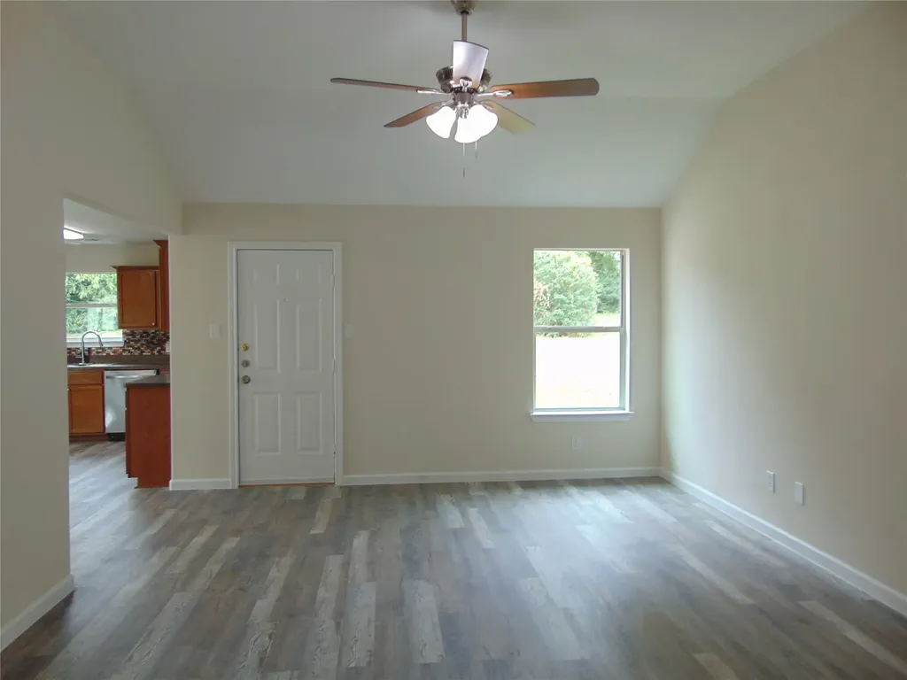 2538 Camel Court Dallas TX 75241
