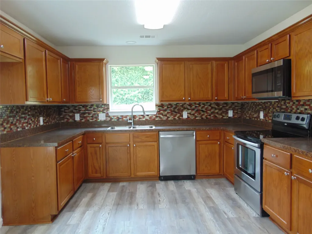 2538 Camel Court Dallas TX 75241