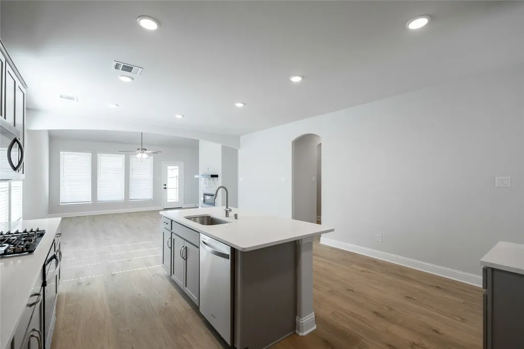 3517 Geranium Lane Venus TX 76084