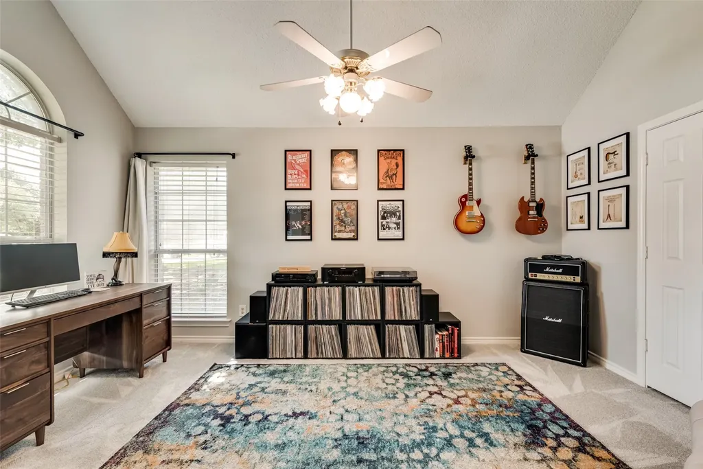 2124 Green Hill Drive Mckinney TX 75072