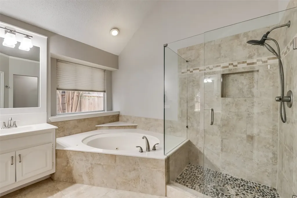 2124 Green Hill Drive Mckinney TX 75072