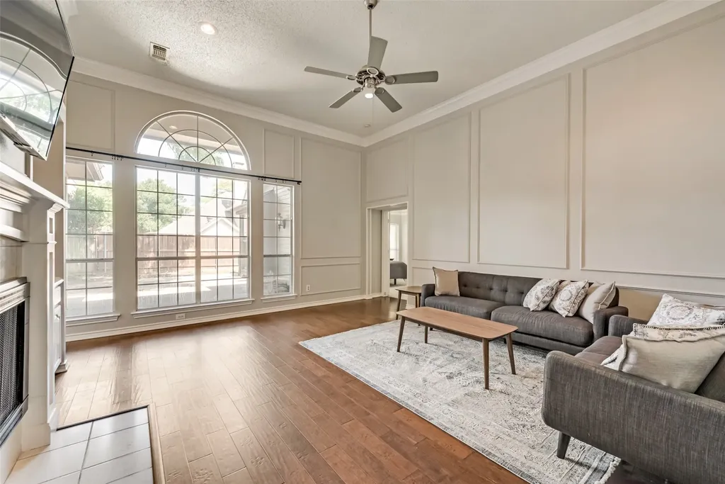2124 Green Hill Drive Mckinney TX 75072