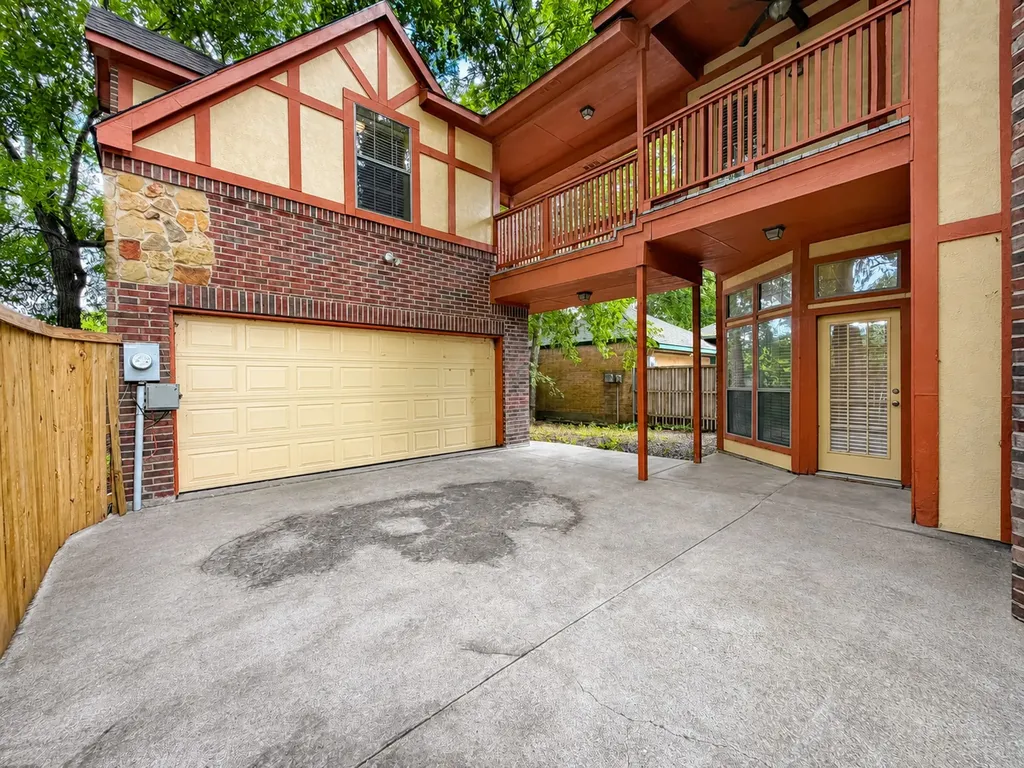 504 Phillip Drive Cedar Hill TX 75104
