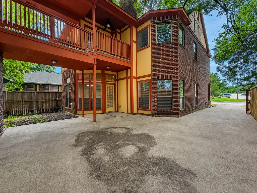 504 Phillip Drive Cedar Hill TX 75104